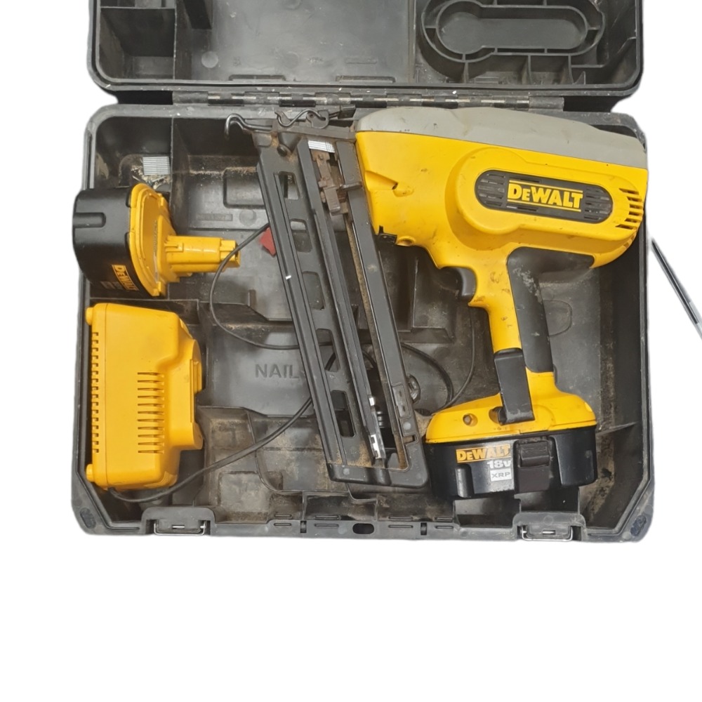 DeWalt DC618 18v Cordless Nail Gun Own4Less